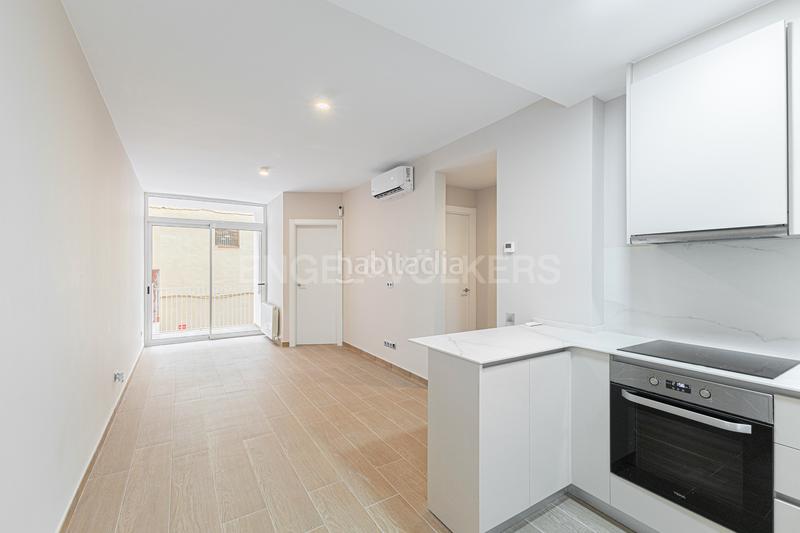 Foto 405f42f3-dea5-4d03-b9e9-5ef68f309776. Apartamento exclusivo apartamento en diseño refinado y confort moderno en Barcelona