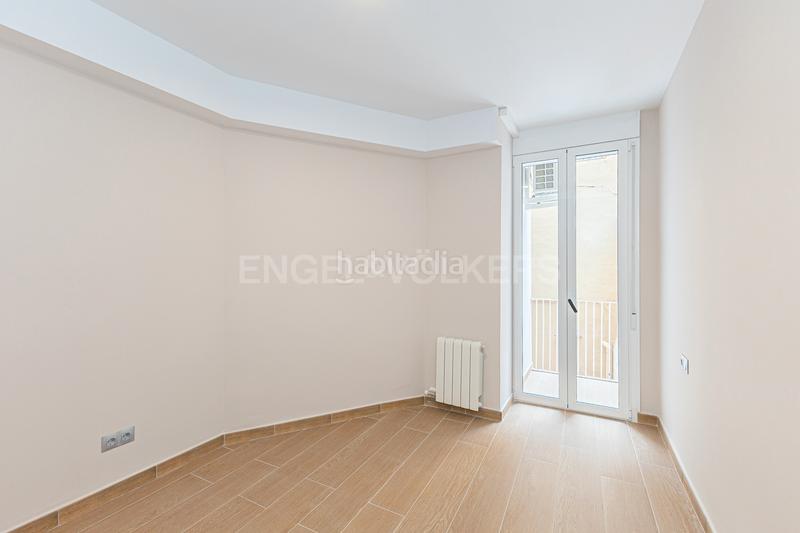 Foto 52bf7784-5e7e-46a9-bbff-9fb982279f9a. Apartamento exclusivo apartamento en diseño refinado y confort moderno en Barcelona