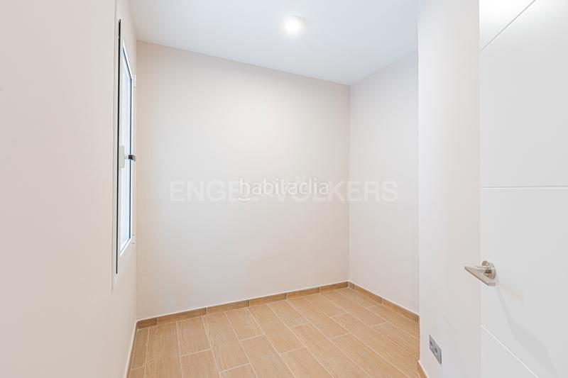 Foto b77ee536-cafe-4ab1-9f3d-a3d6d7a7a9fc. Apartamento exclusivo apartamento en diseño refinado y confort moderno en Barcelona