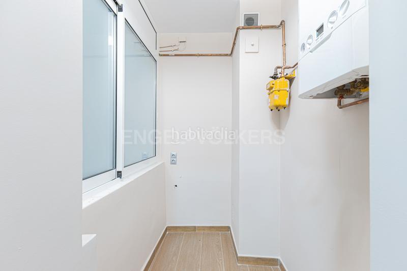 Foto cfa1ef3e-0748-4aee-8cf0-5ff29c5b22f5. Apartamento exclusivo apartamento en diseño refinado y confort moderno en Barcelona