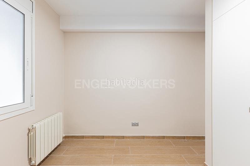 Foto e2eb62f6-11f7-46ca-8353-c12d7bae1f90. Apartamento exclusivo apartamento en diseño refinado y confort moderno en Barcelona