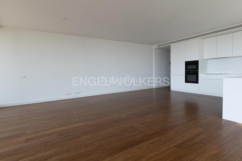 Foto 19286bc5-3f98-428a-8794-c1397a672bf9. Apartamento maravilloso apartamento con vistas al mar en Barcelona