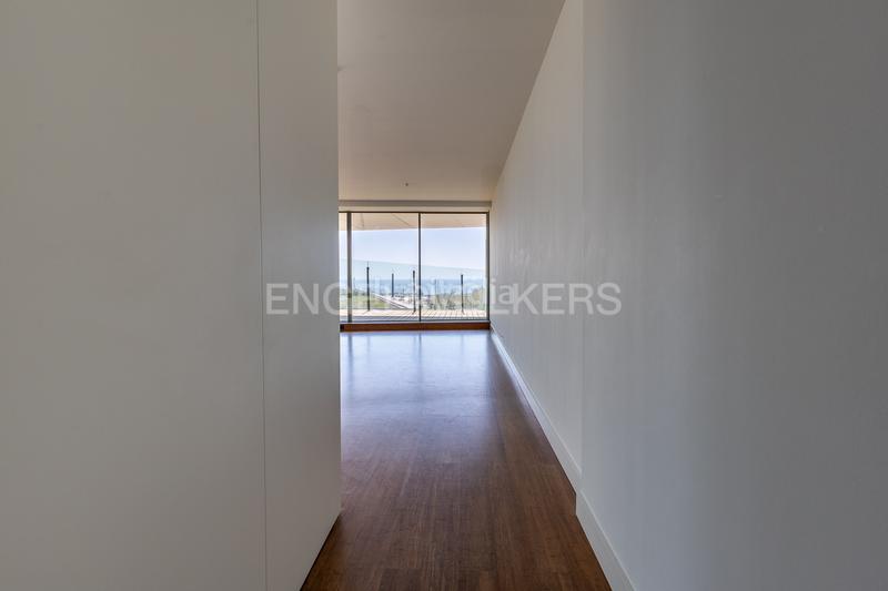 Foto 40c0bccb-d676-45fb-9a38-466a9b3468a6. Apartamento maravilloso apartamento con vistas al mar en Barcelona