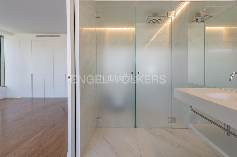 Foto 52d4866a-085d-4085-b42d-38d393e8934a. Apartamento maravilloso apartamento con vistas al mar en Barcelona