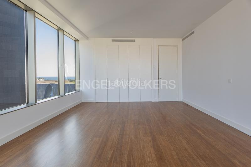 Foto b89bce0e-43a8-42c5-8583-51d9b29525be. Apartamento maravilloso apartamento con vistas al mar en Barcelona