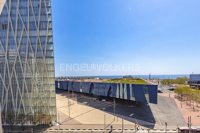 Foto dfc22e08-083e-45c9-afd8-0a838226f69b. Apartamento maravilloso apartamento con vistas al mar en Barcelona