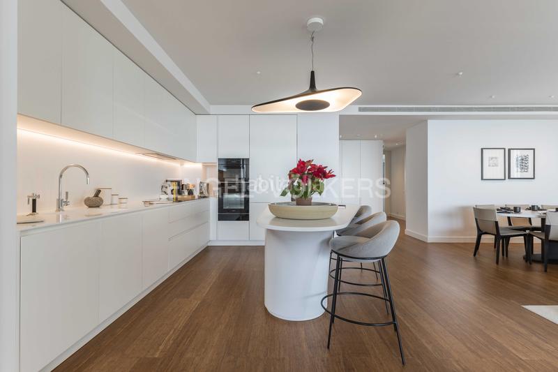 Foto 14735d24-3a14-4e5e-88bf-8701d9a673e2. Piccolo appartamento con riscaldamento parcheggio piscina in Barcelona