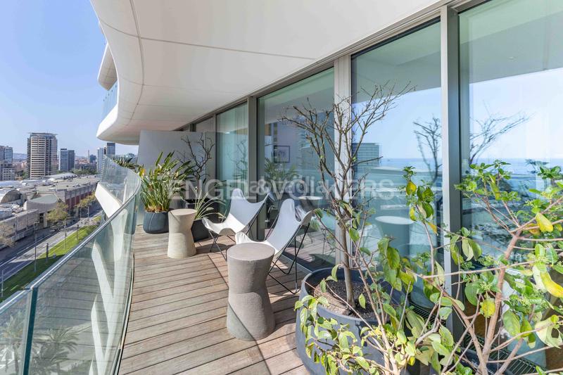 Foto 22f41244-2403-4f01-988d-753843ae8b1b. Piccolo appartamento con riscaldamento parcheggio piscina in Barcelona