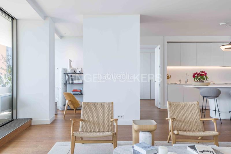 Foto 619b5f63-2958-499b-aa8a-14091fcfa6ba. Piccolo appartamento con riscaldamento parcheggio piscina in Barcelona