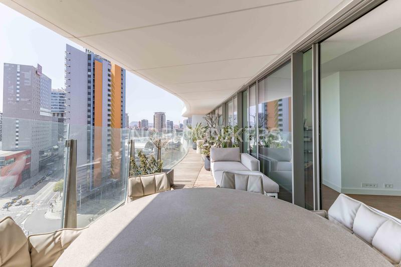 Foto 6ade889e-647b-4620-b423-ae78d3d5d06b. Piccolo appartamento con riscaldamento parcheggio piscina in Barcelona