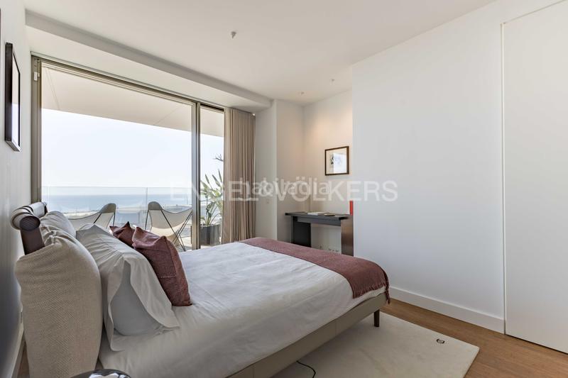 Foto 792bf6b2-d6ef-48c4-8fc2-21b510e9a915. Piccolo appartamento con riscaldamento parcheggio piscina in Barcelona