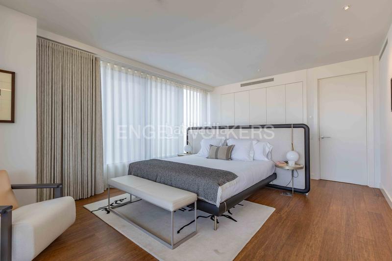 Foto 87793dfe-dfe1-4645-b284-06355551ff00. Piccolo appartamento con riscaldamento parcheggio piscina in Barcelona