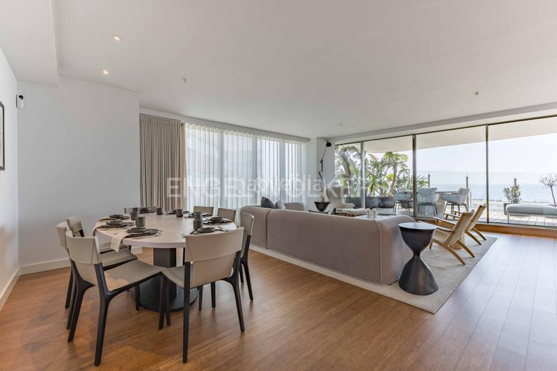 Foto b2eba482-8667-45a7-8b75-bdbaf4832a93. Piccolo appartamento con riscaldamento parcheggio piscina in Barcelona