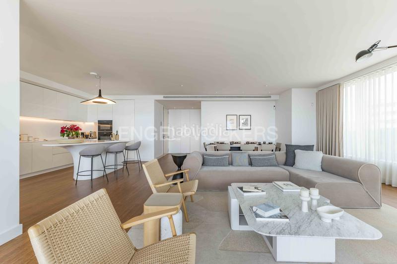 Foto c7d295eb-5a42-46d2-ad5c-594f5a996fca. Piccolo appartamento con riscaldamento parcheggio piscina in Barcelona