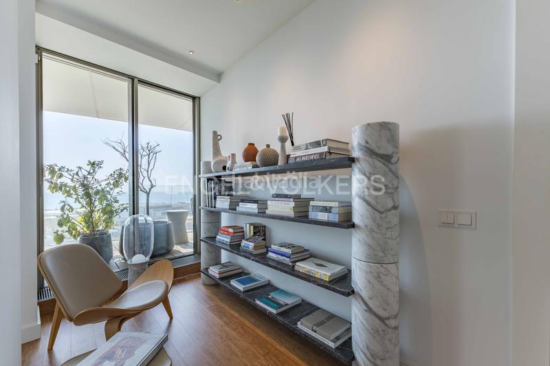 Foto d12024b9-827c-4e27-a29c-2ea2bc5f8994. Piccolo appartamento con riscaldamento parcheggio piscina in Barcelona