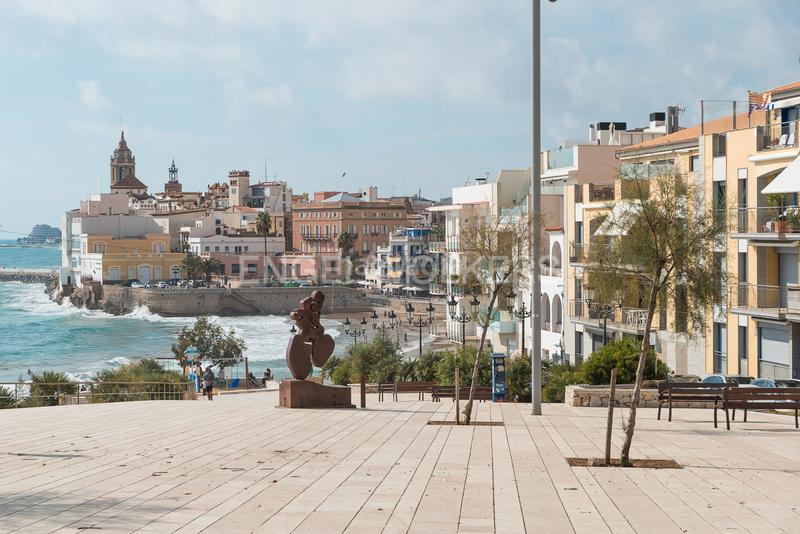 Foto 4381f04a-dcf6-431b-876d-b721fe8cda74. Terreno residencial soleado terreno con rebaje completado en Sant Pere de Ribes