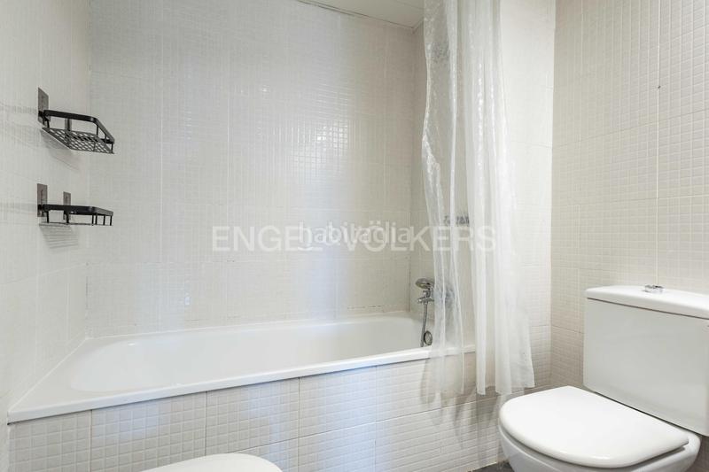 Foto 89217397-b2a4-4a24-8833-ba0e4f2bbfe7. Apartamento bello piso para entrar a vivir en Mercat Rubí