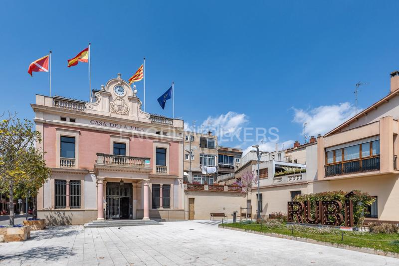 Foto df7812e5-168b-4bf9-b669-b425cffc248e. Apartamento bello piso para entrar a vivir en Mercat Rubí