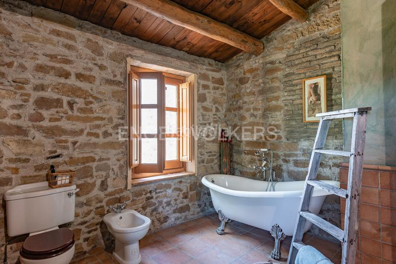 Foto 0f9f7aae-f57d-446d-83f7-c7c3a153ff0b. Bauernhof mit heizung pool in Castellbell i el Vilar