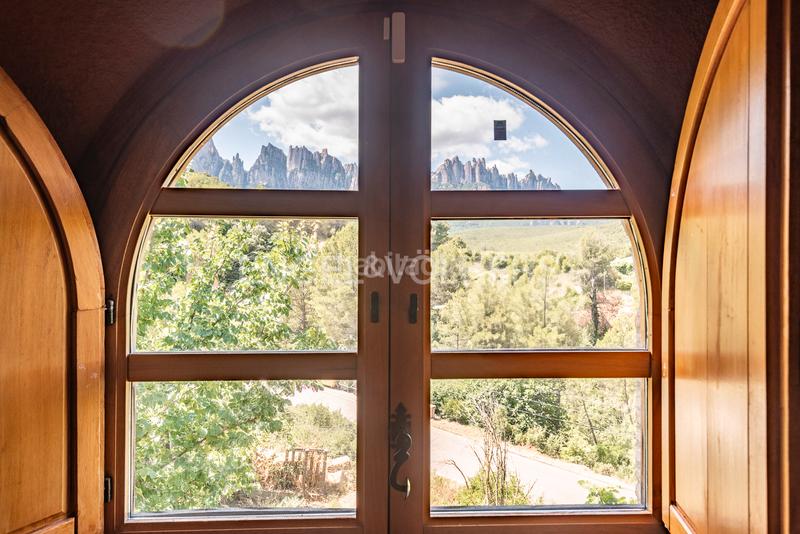 Foto 5c0200d6-9c36-48b3-8dd2-115ad447d36b. Bauernhof mit heizung pool in Castellbell i el Vilar