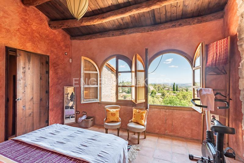 Foto 63e564df-c835-407d-84ad-cc505057e968. Bauernhof mit heizung pool in Castellbell i el Vilar