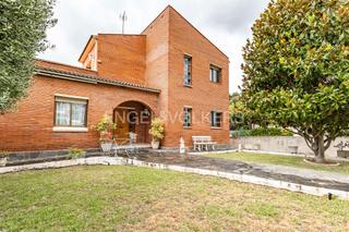 Casa a Mas Trader-Corral d´En Tort-Corral d´En Cona. Vive entre el mar y la montaña tu casa ideal en cubelles te está