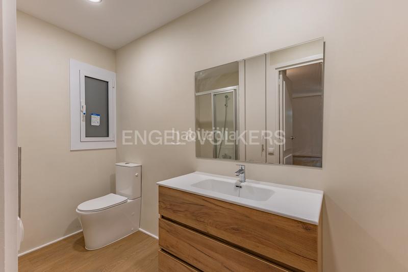 Foto 1d8b39c9-0046-4c08-ace3-9c334b4472e6. Apartament amb calefacció aparcament a Centre Sabadell