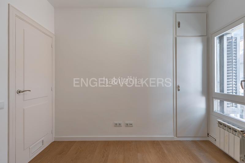 Foto 3b137b7f-c55c-4c73-8252-e7f5407dbf14. Apartament amb calefacció aparcament a Centre Sabadell