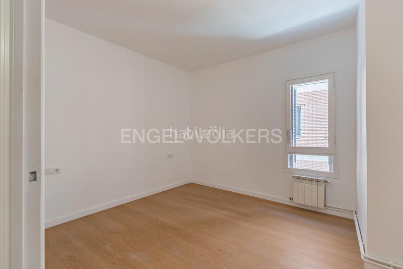 Foto 928c59ae-cef5-4191-b47d-507fa473e924. Apartament amb calefacció aparcament a Centre Sabadell