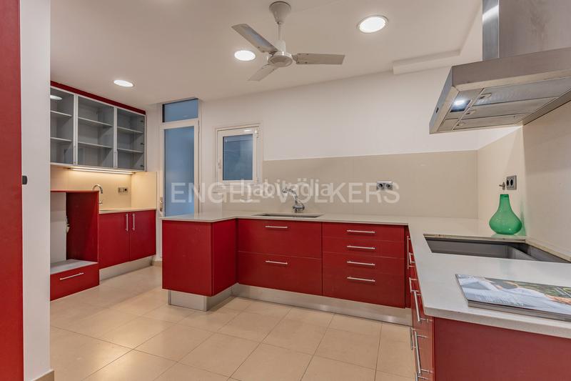 Foto 974459d9-5f38-4297-b355-eba96b5300d3. Apartament amb calefacció aparcament a Centre Sabadell