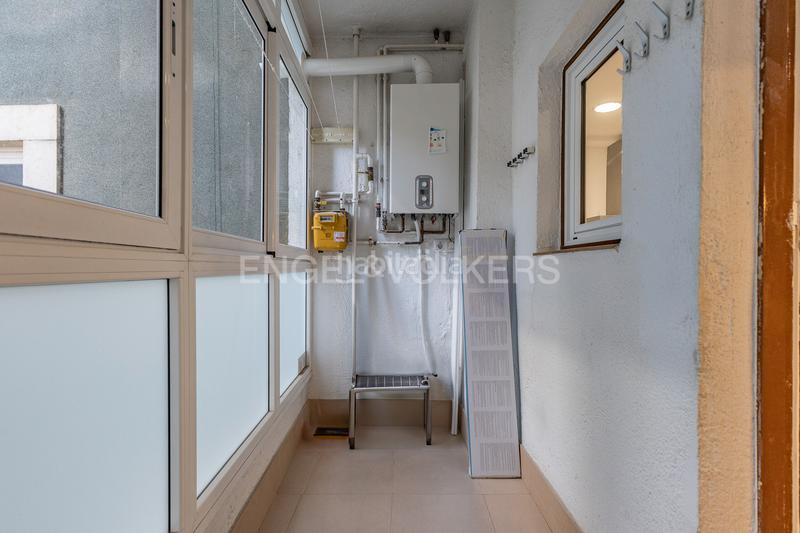 Foto e7ea4019-2448-432c-9430-6ebe3a1177a3. Apartament amb calefacció aparcament a Centre Sabadell