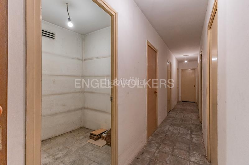 Foto ffc80e7b-f4d4-409a-96bf-977b74060603. Apartament amb calefacció aparcament a Centre Sabadell