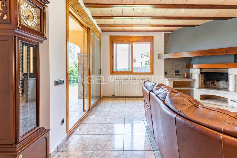 Foto 3f1bdade-88d8-4c59-ae00-dd814a24dc8b. Casa con riscaldamento parcheggio in Santa Eulàlia de Ronçana