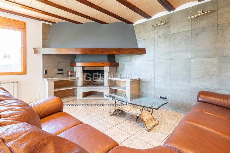 Foto 52b988ee-8339-4a0b-987c-4e2b8e0f2c05. Casa con riscaldamento parcheggio in Santa Eulàlia de Ronçana