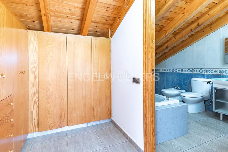 Foto 68fb6c54-5ae2-4d80-8730-33a248dfdbd3. Casa con riscaldamento parcheggio in Santa Eulàlia de Ronçana