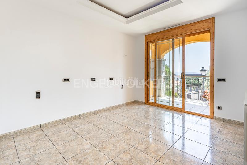 Foto 79f86a12-b593-4d62-b471-56f3c4826529. Casa con riscaldamento parcheggio in Santa Eulàlia de Ronçana