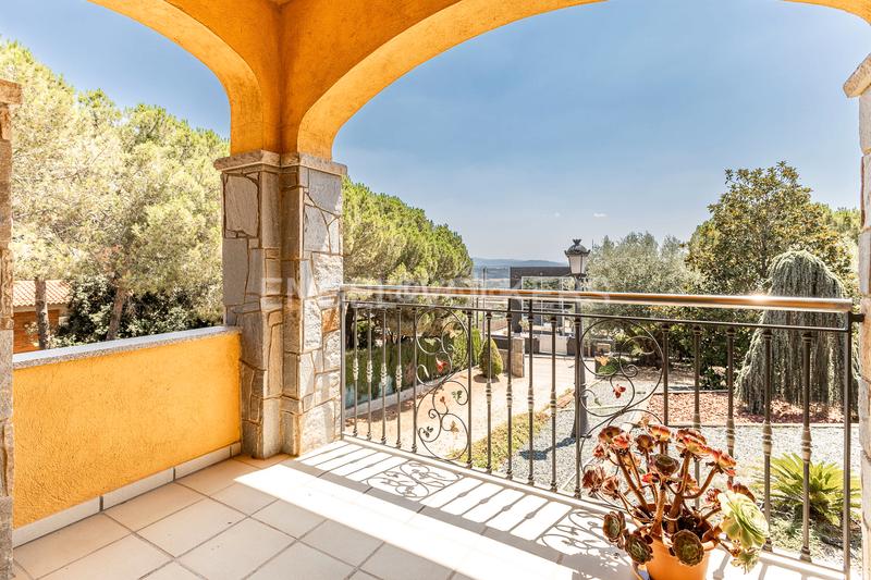 Foto b175508d-2d18-460a-b26f-ec258cf38d2d. Casa con riscaldamento parcheggio in Santa Eulàlia de Ronçana