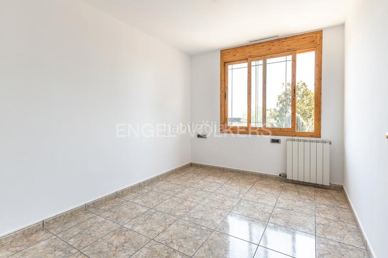 Foto b874e210-2ddb-437a-bf4e-bb2db3484813. Casa con riscaldamento parcheggio in Santa Eulàlia de Ronçana