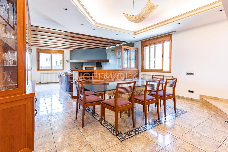 Foto fce95c21-0568-4a79-bf4a-e070a2b7bae1. Casa con riscaldamento parcheggio in Santa Eulàlia de Ronçana