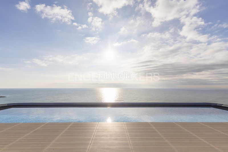 Foto 4b3a532a-6b2b-493b-a232-d7b663163495. Pis amb calefacció piscina a El Rengle Mataró