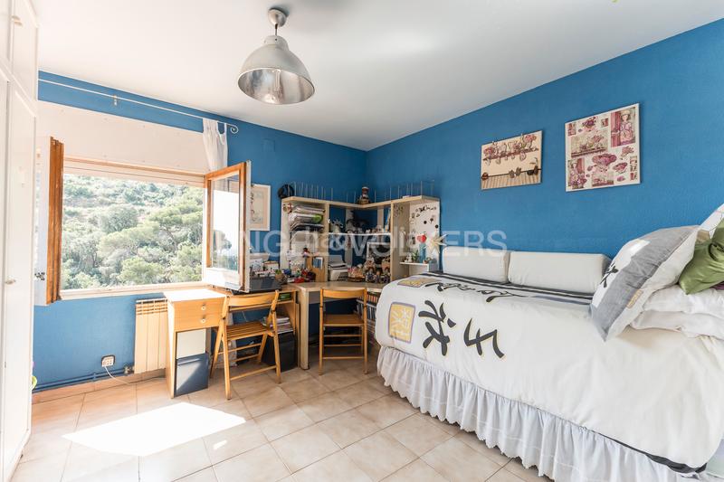 Foto 03afcc8b-93cb-4927-b5e9-8c704bd7c339. Casa amb calefacció aparcament a Sarrià Barcelona