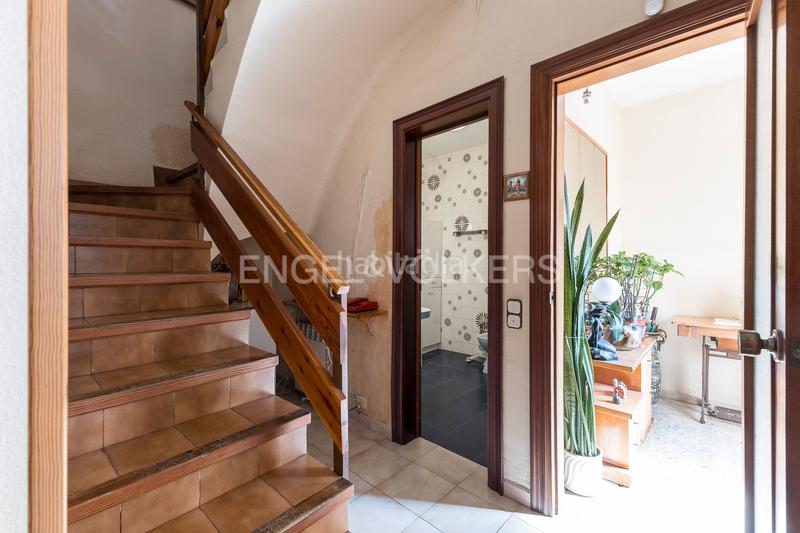 Foto 0a55c651-a72d-43a7-ba6c-3683745e5e3c. Casa amb calefacció aparcament a Sarrià Barcelona