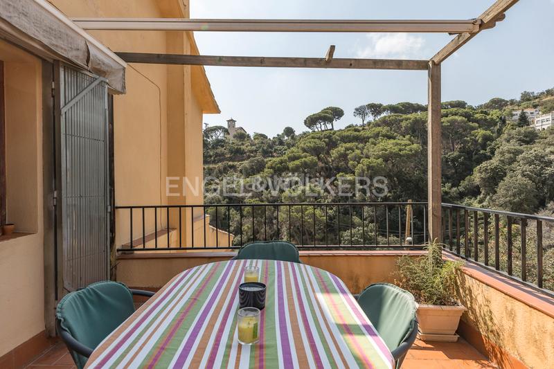 Foto 7d690fce-71c4-4257-b863-076c929c5102. Casa amb calefacció aparcament a Sarrià Barcelona