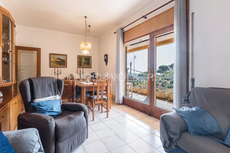 Foto 8ec6735d-f9be-407b-835d-e50762b1484b. Casa amb calefacció aparcament a Sarrià Barcelona