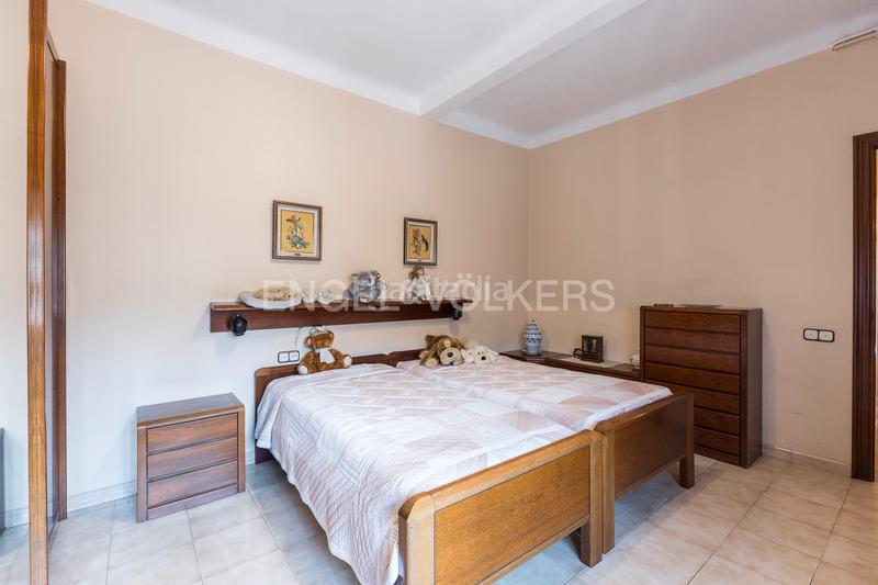 Foto ee7e2a2a-5de9-4e94-8963-31f77ebe40e4. Casa amb calefacció aparcament a Sarrià Barcelona