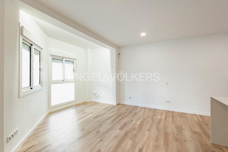 Foto 4df05edc-fea2-49b4-97a6-d56fe406d9b0. Appartement avec chauffage dans Eixample Tarragona