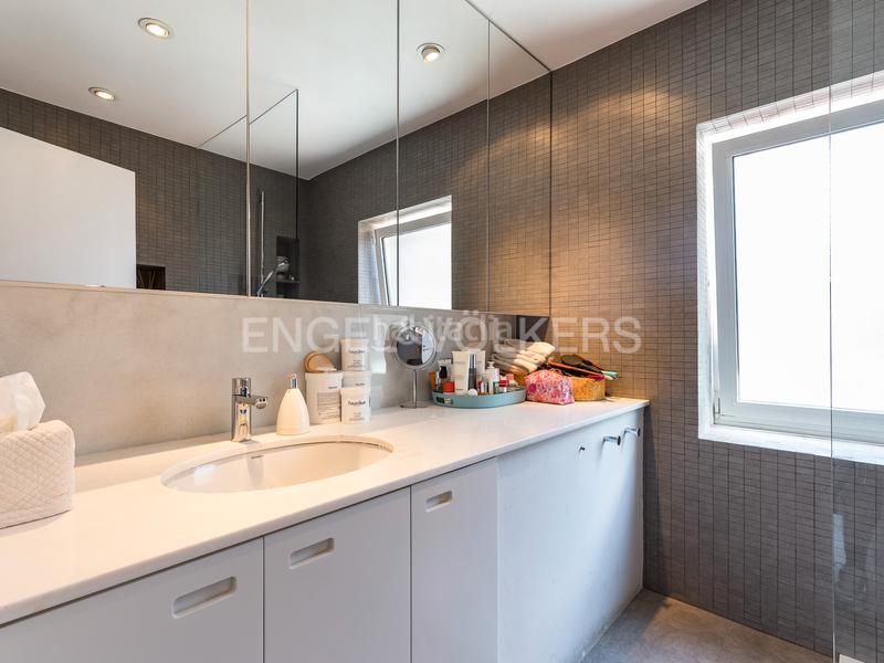 Foto 84c7e9c3-6be2-478d-868b-369abf89501b. Casa con riscaldamento parcheggio piscina in Vallvidrera - Tibidabo - Les Planes Barcelona