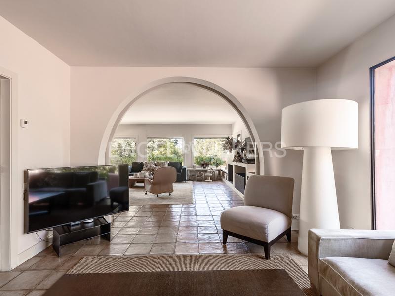 Foto 96190c7c-ec06-4321-8822-d6d10d399349. Casa con riscaldamento parcheggio piscina in Vallvidrera - Tibidabo - Les Planes Barcelona