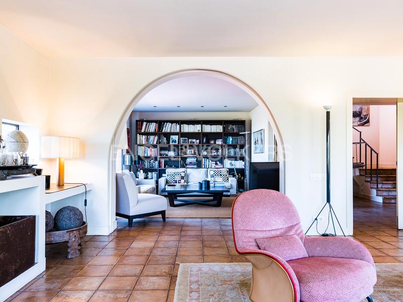 Foto aa7316fb-69bf-47b8-b956-c4340c330b77. Casa con riscaldamento parcheggio piscina in Vallvidrera - Tibidabo - Les Planes Barcelona