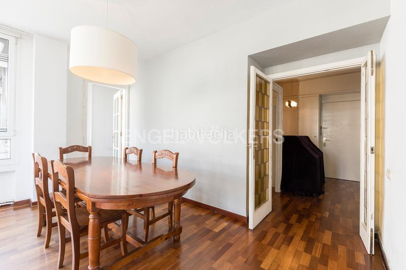 Foto 59684aba-c675-47ff-857b-0cffb93b54fd. Apartament amb calefacció aparcament a L´Antiga Esquerra de l´Eixample Barcelona